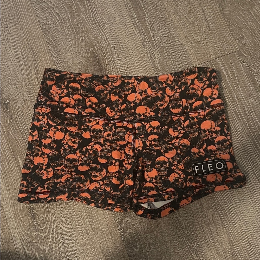 Fleo Women's Athletic Shorts - Orange and Black Skull Design gym lifting